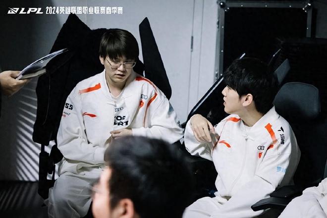 人员调整 人员调整